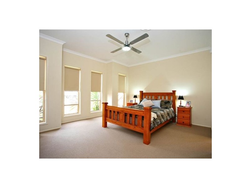 37 Benson Road, Beaumont Hills NSW 2155