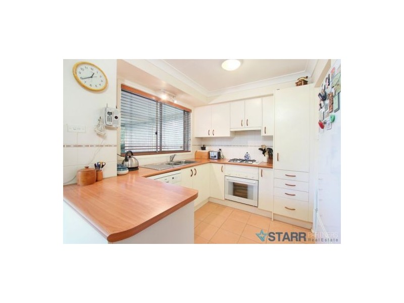 69 Faulkland Crescent, Kings Park NSW 2148