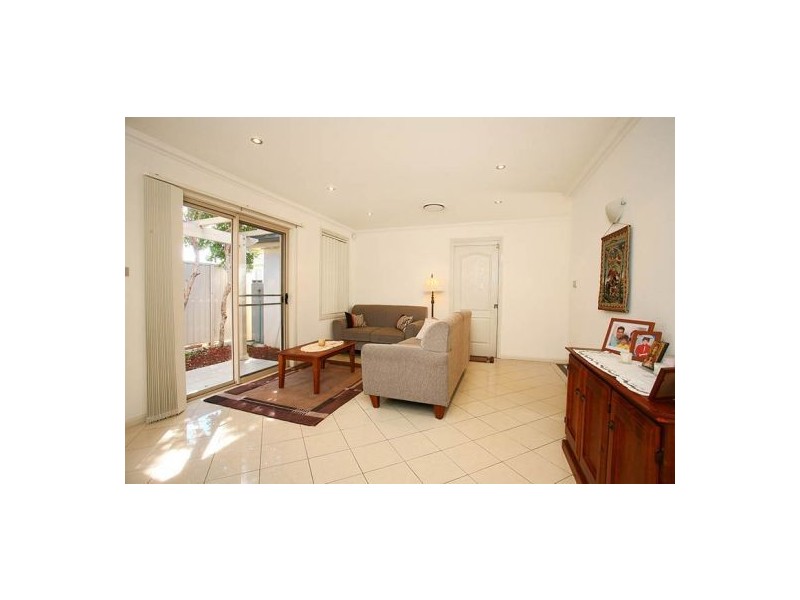 104 Harrington Avenue, Castle Hill NSW 2154