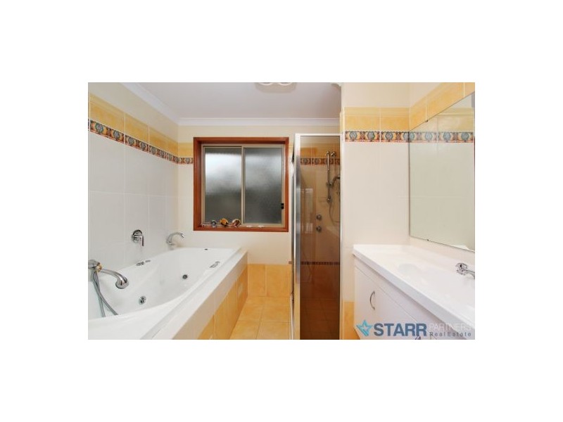 21 Valenti Crescent, Kellyville NSW 2155