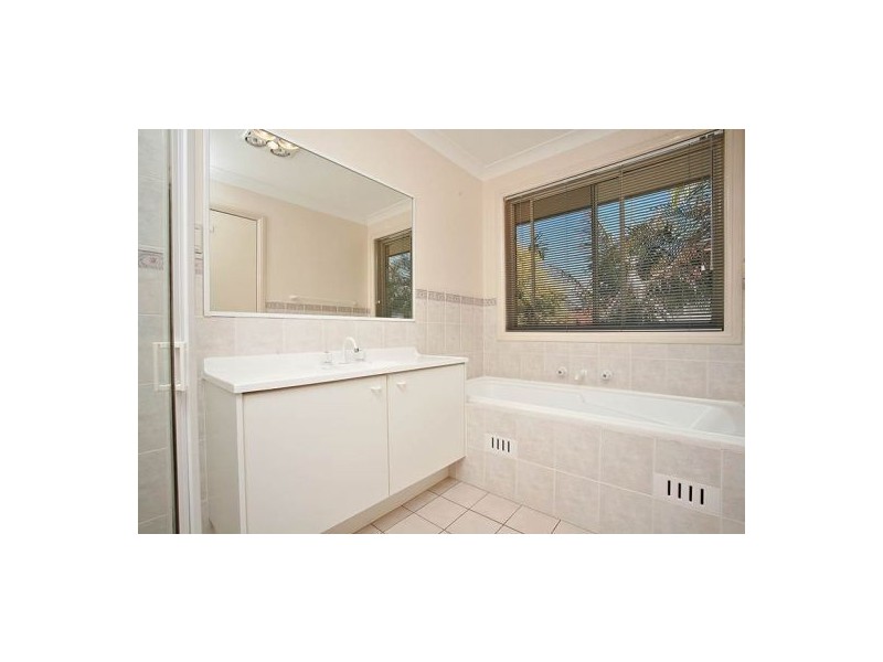 27 Friendship Avenue, Kellyville NSW 2155