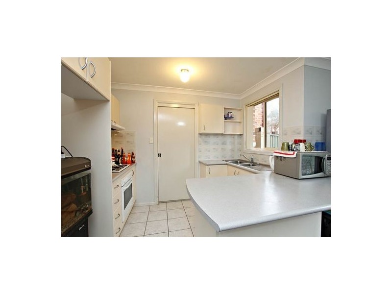 4/32 Lovegrove Drive, Quakers Hill NSW 2763