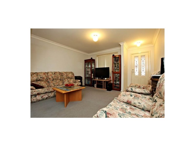 4/32 Lovegrove Drive, Quakers Hill NSW 2763