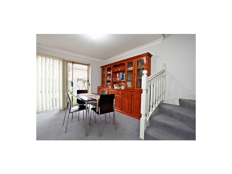 4/32 Lovegrove Drive, Quakers Hill NSW 2763