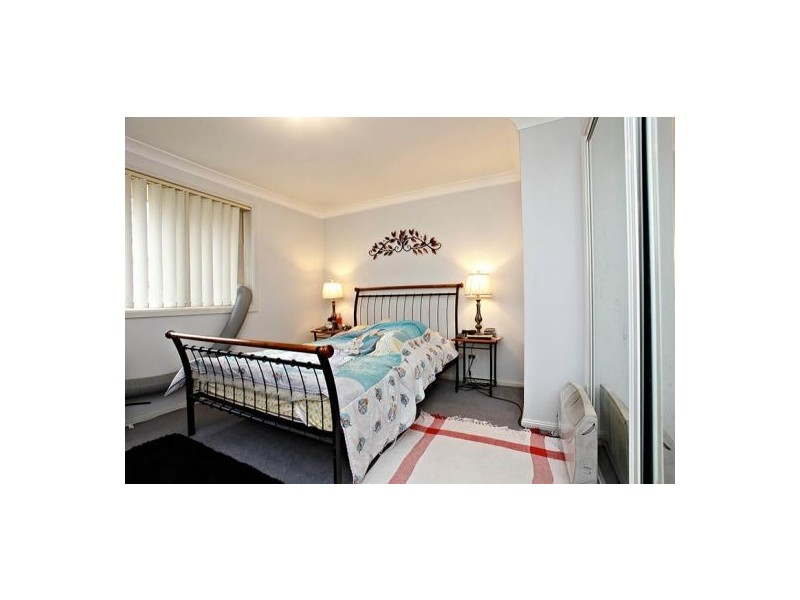 4/32 Lovegrove Drive, Quakers Hill NSW 2763