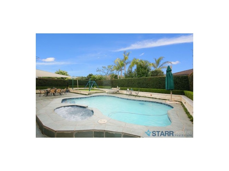 25 Glenrowan Ave, Kellyville NSW 2155