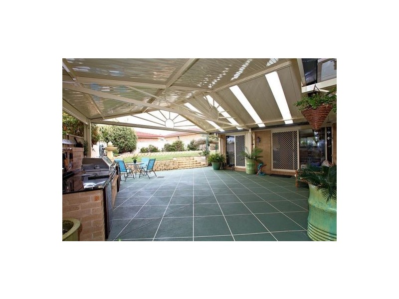 4 Rosewood Street, Parklea NSW 2768