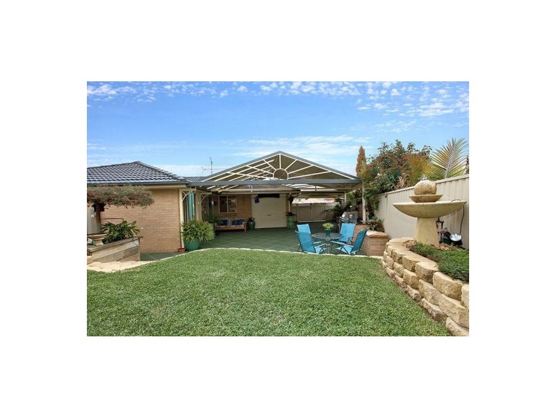 4 Rosewood Street, Parklea NSW 2768