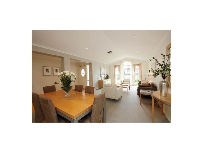 2 Indigo Ave, Kellyville NSW 2155