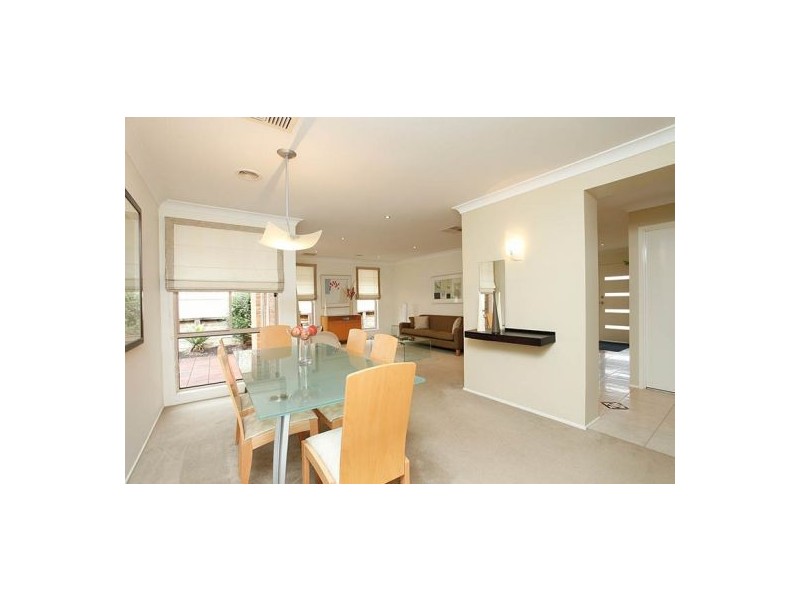 8 Indigo Ave, Kellyville NSW 2155