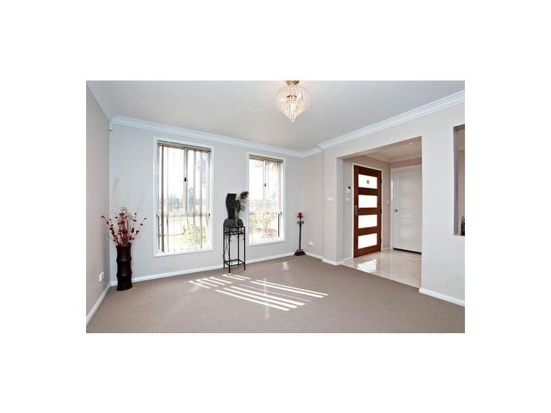 25 Pebble Crescent, The Ponds NSW 2769