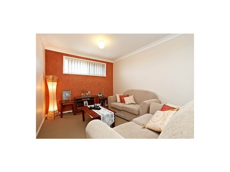 25 Pebble Crescent, The Ponds NSW 2769