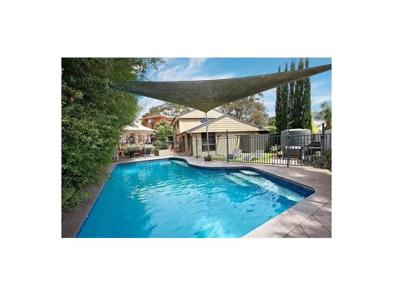 10 Terrie Place, Kellyville NSW 2155