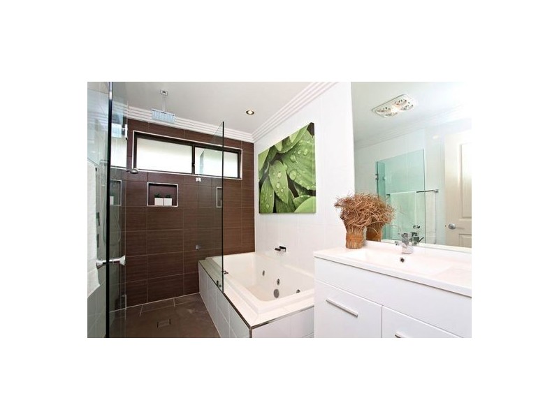 10 Terrie Place, Kellyville NSW 2155