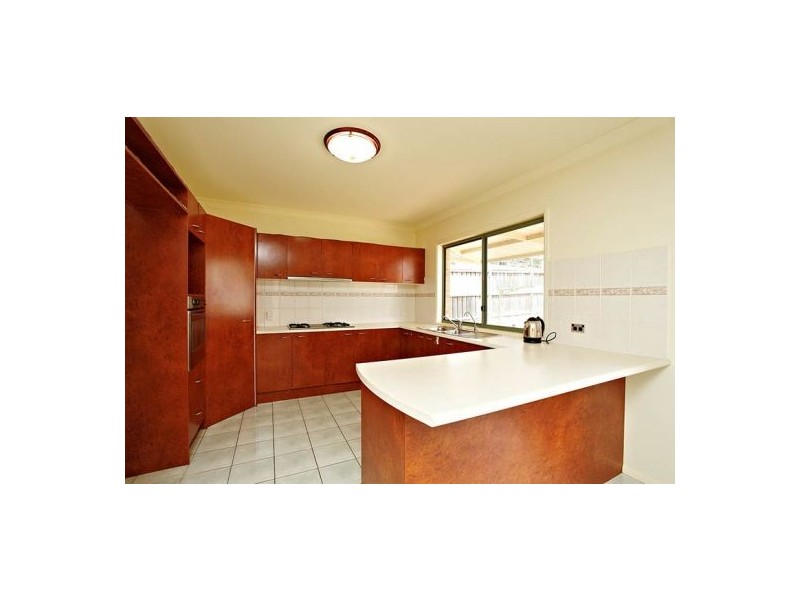 33 Currawong Street, Glenwood NSW 2768