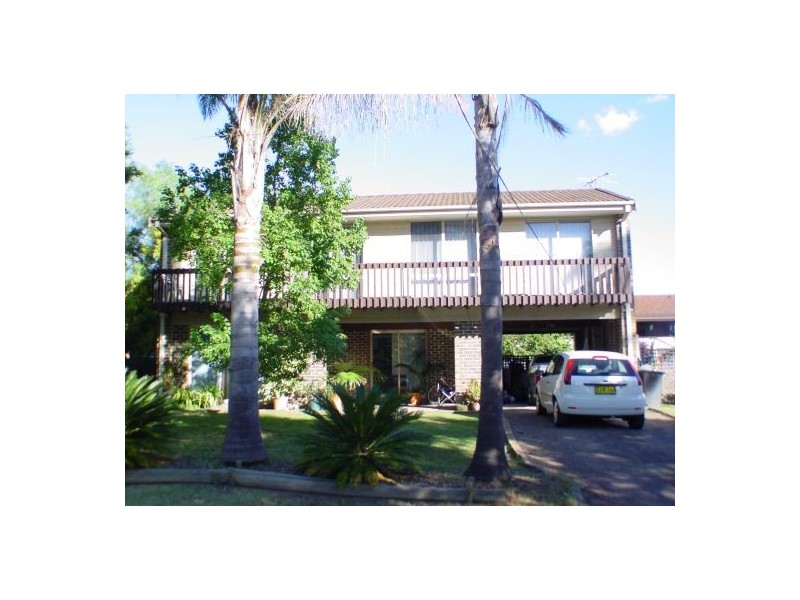 5 Roberts Place, Mcgraths Hill NSW 2756