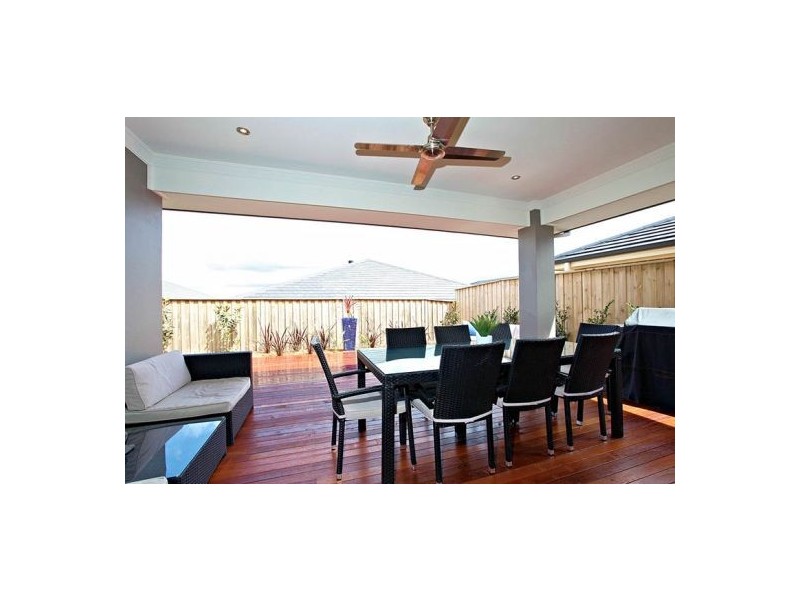 35 Courtley Ave, Kellyville Ridge NSW 2155
