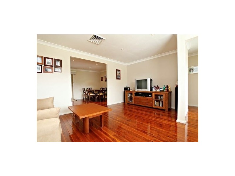 26 Mawarra Crescent, Kellyville NSW 2155