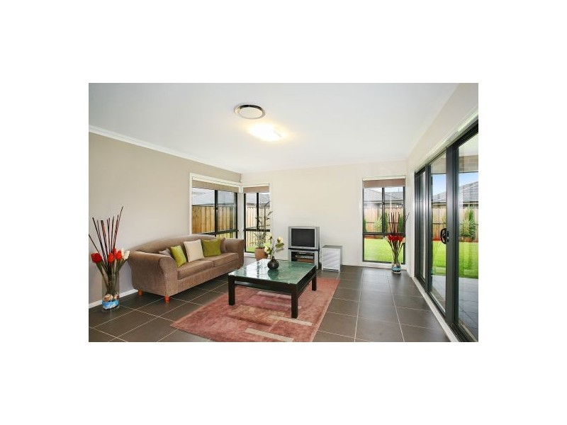 6 Bather Street, The Ponds NSW 2769