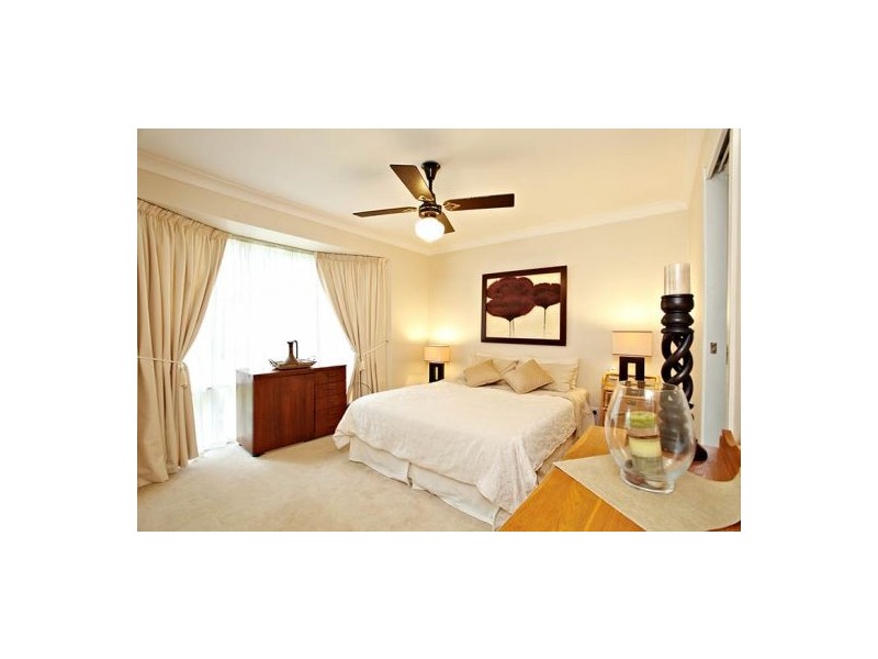 10 Glenrowan Ave, Kellyville NSW 2155