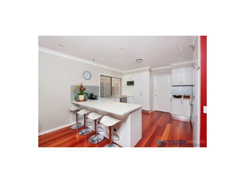 27 Minerva Crescent, Beaumont Hills NSW 2155