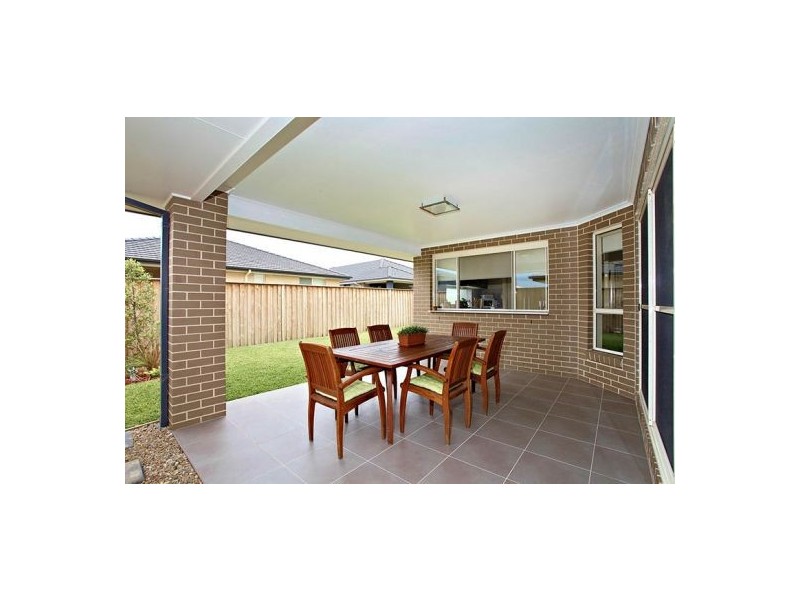 28 Paddle Street, The Ponds NSW 2769