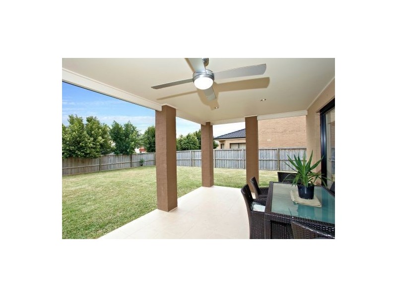 127 Perfection Ave, Stanhope Gardens NSW 2768