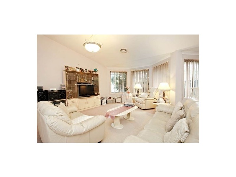 5 Yanco Glen, Glenwood NSW 2768