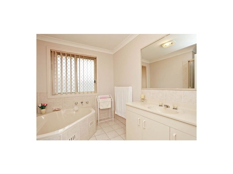 5 Yanco Glen, Glenwood NSW 2768