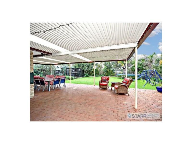 7 Winslow Ave, Stanhope Gardens NSW 2768