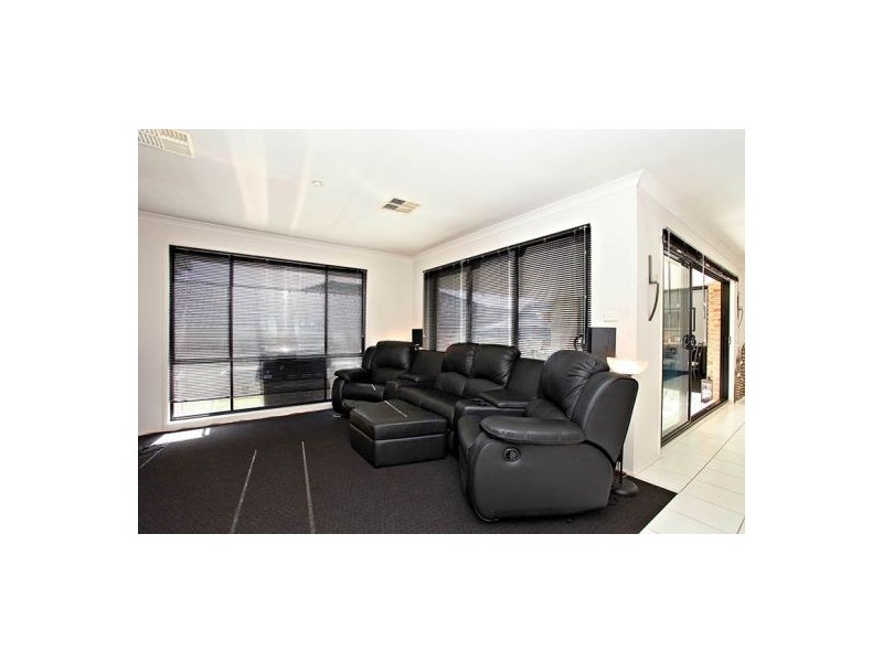 32 Fairway Street, Parklea NSW 2768