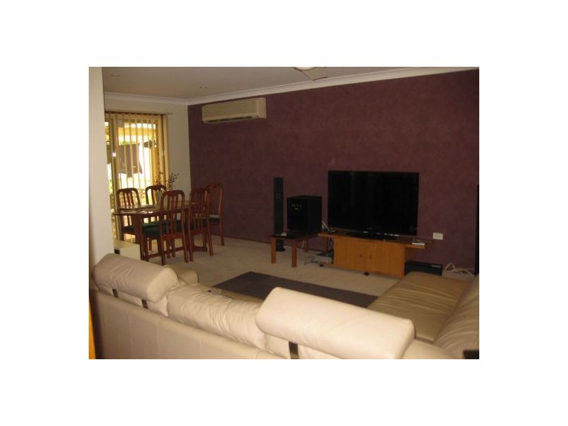 6 Denton Grove, Quakers Hill NSW 2763