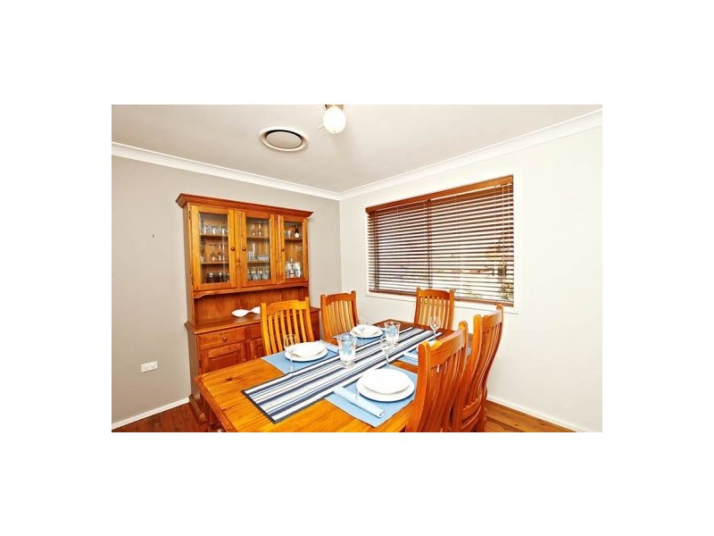 23 Warrimoo Drive, Quakers Hill NSW 2763