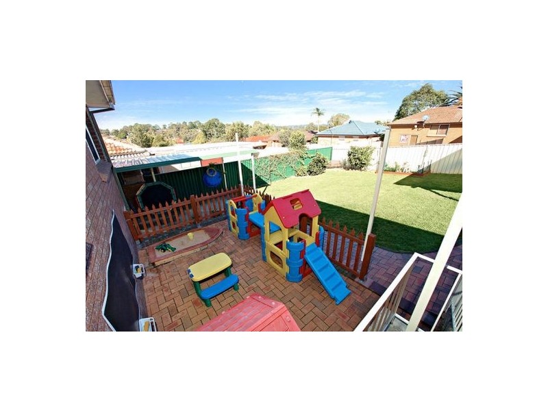 23 Warrimoo Drive, Quakers Hill NSW 2763