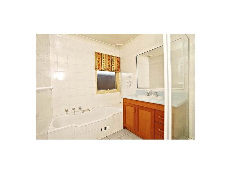 24 Aruma Avenue, Kellyville NSW 2155