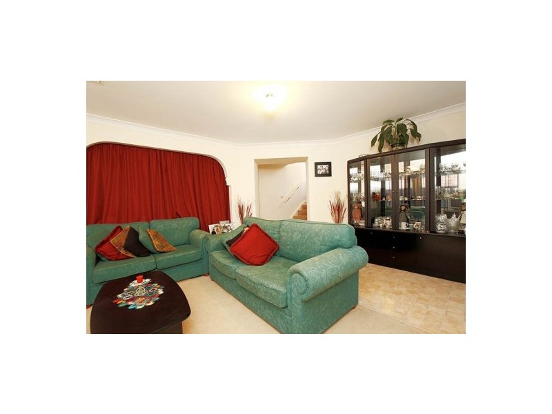 19 Ipswich Ave, Glenwood NSW 2768