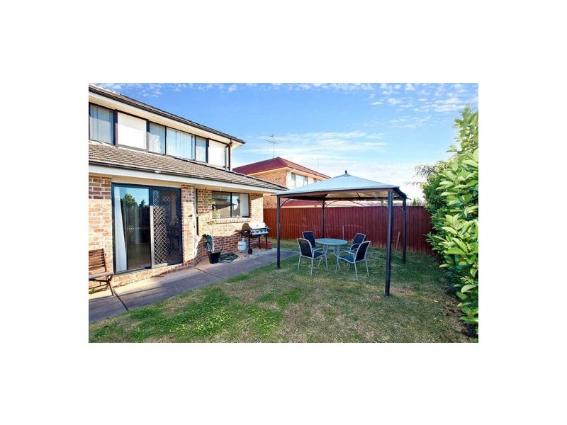 19 Ipswich Ave, Glenwood NSW 2768