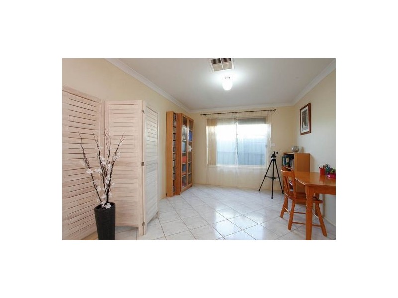 4  Grech Place, Glenwood NSW 2768