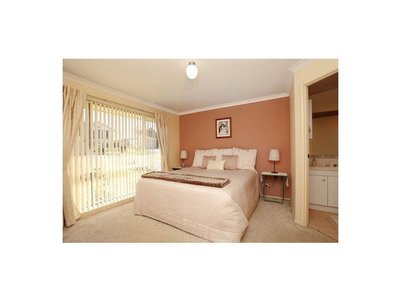 4  Grech Place, Glenwood NSW 2768