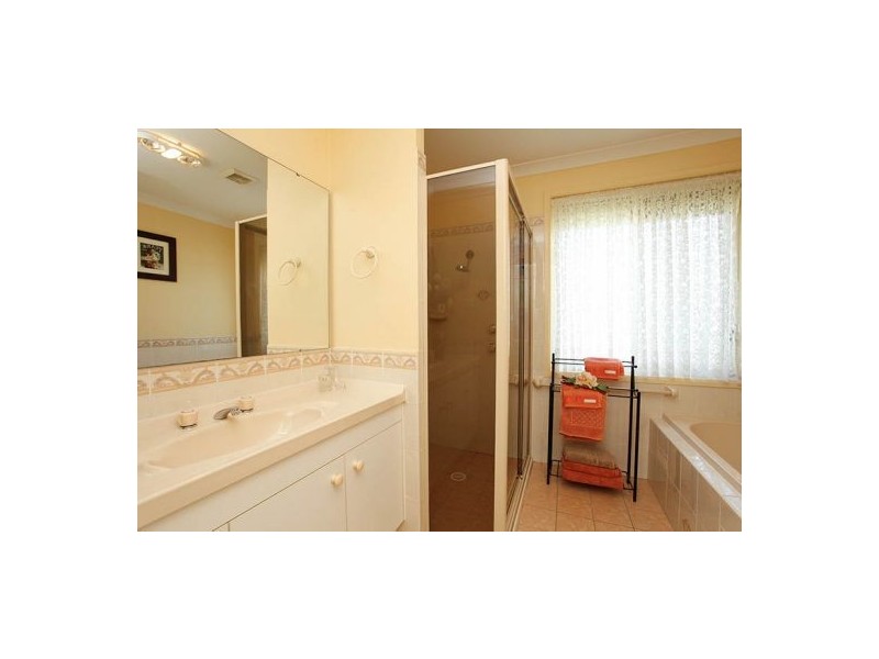 4  Grech Place, Glenwood NSW 2768