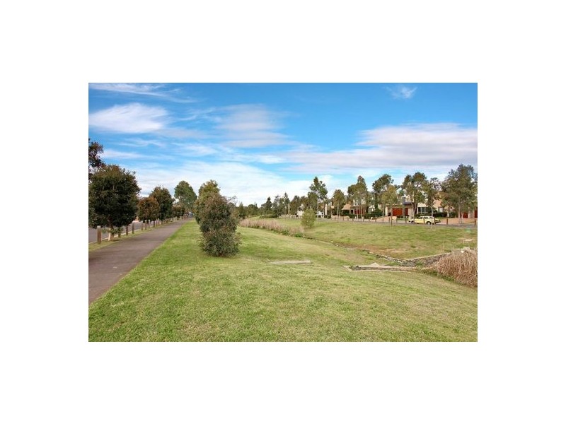 3 Newport Way, Stanhope Gardens NSW 2768