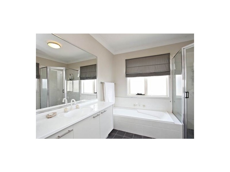 2 Somerset Street, Stanhope Gardens NSW 2768