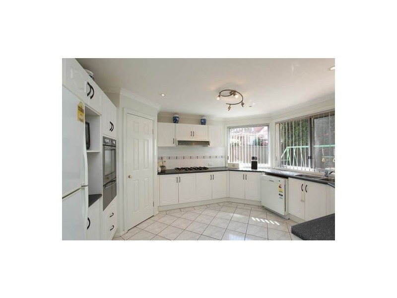 1 Croft Place, Glenwood NSW 2768