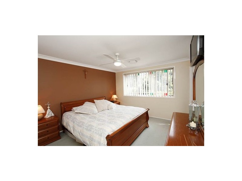 6 Mazari Grove, Stanhope Gardens NSW 2768