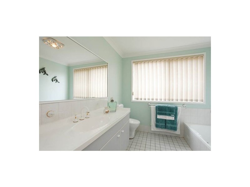 6 Mazari Grove, Stanhope Gardens NSW 2768