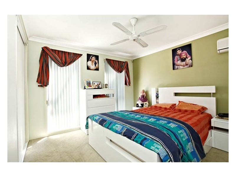 12  Redgum Circuit, Glendenning NSW 2761