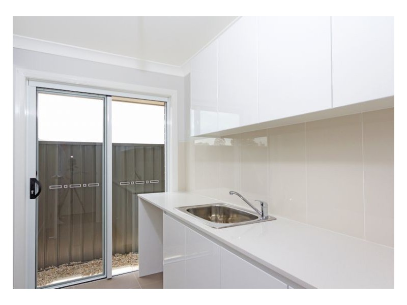 8 Tatura Ave, The Ponds NSW 2769