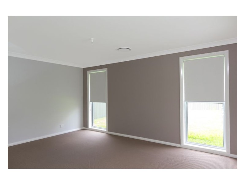 8 Tatura Ave, The Ponds NSW 2769