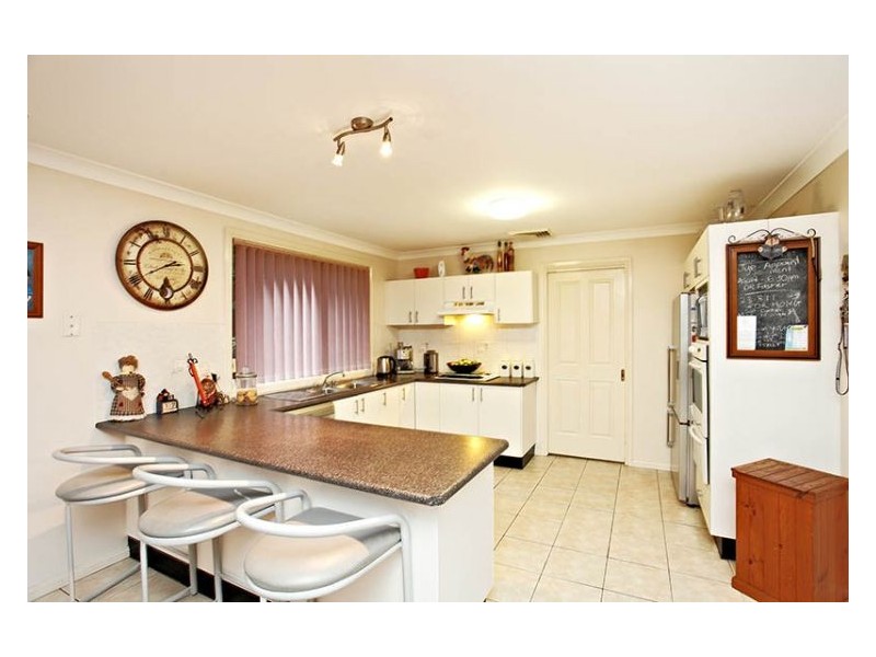 21 Brendan Place, Quakers Hill NSW 2763