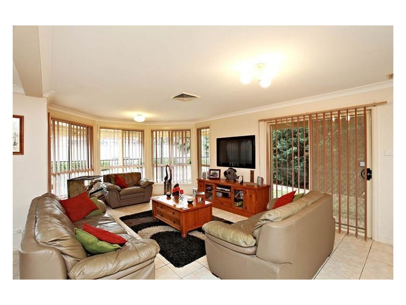 21 Brendan Place, Quakers Hill NSW 2763